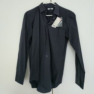 Uniqlo long sleeve dress shirt - brand new